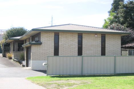 Photo of property in 65 Valley Road, Mount Maunganui, 3116