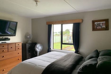 Photo of property in 5 Trafalgar Street, Dannevirke, 4930