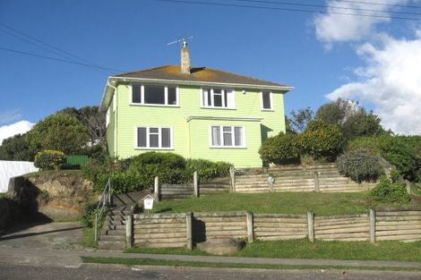 Photo of property in 101 Hereford Street, Cannons Creek, Porirua, 5024