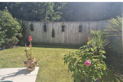 Photo of property in 14 Glide Lane, Whitby, Porirua, 5024