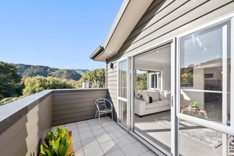 Photo of property in 15 Frankie Stevens Place, Riverstone Terraces, Upper Hutt, 5018