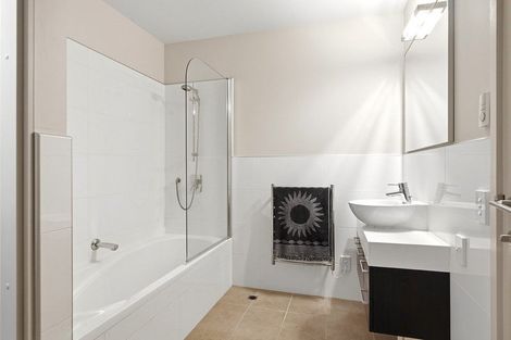 Photo of property in 12 Parkside Drive, Orewa, 0931