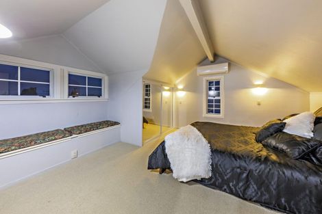 Photo of property in 1/25 Grande Vue Road, Hillpark, Auckland, 2102