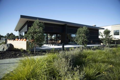 Photo of property in 6 Pepene Avenue, Takanini, 2112