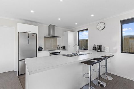 Photo of property in 15 Eric Melrose Lane, Halswell, Christchurch, 8025