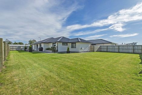 Photo of property in 9 Dynes Road, Rolleston, 7615