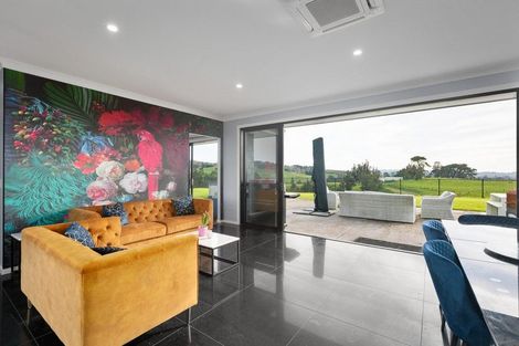 Photo of property in 135d Mclaren Falls Road, Omanawa, Tauranga, 3171