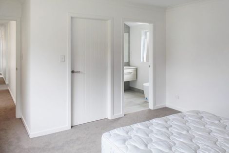 Photo of property in 29 Freedom Drive, Kelvin Grove, Palmerston North, 4414