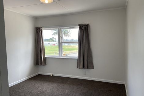 Photo of property in 28 Bracken Street, Petone, Lower Hutt, 5012