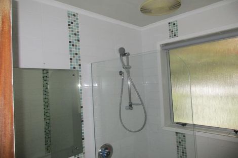 Photo of property in 27a Thomas Street, Stokes Valley, Lower Hutt, 5019