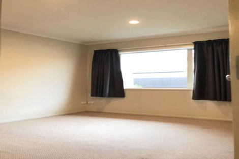 Photo of property in 3 Stornaway Drive, Flat Bush, Auckland, 2016