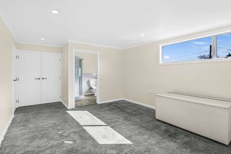 Photo of property in 8 Ormond Street, Woodville, 4920