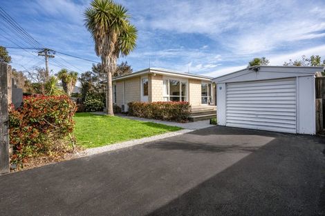 Photo of property in 2/57 Edward Avenue, Edgeware, Christchurch, 8013