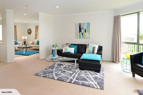 Photo of property in 86a Luckens Road, West Harbour, Auckland, 0618