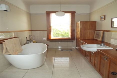 Photo of property in 3 Naylor Street, Waimate, 7924