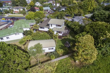 Photo of property in 20 Finlow Drive, Te Atatu South, Auckland, 0610