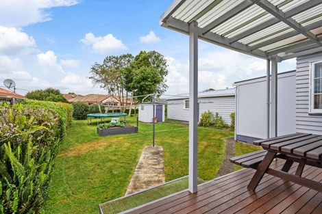Photo of property in 2 Radcliffe Street, Kensington, Whangarei, 0112