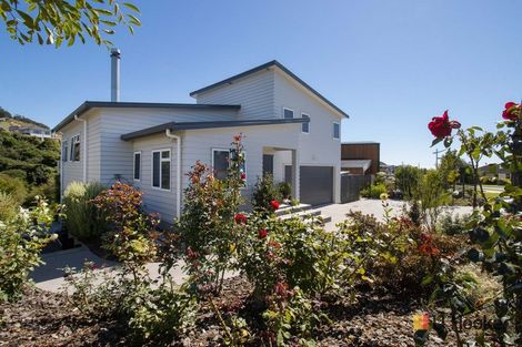 Photo of property in 44 Browns Drive, Waihi Beach, 3611