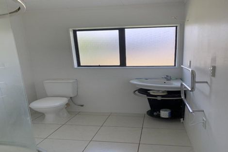 Photo of property in 28 Tristram Avenue, Forrest Hill, Auckland, 0620