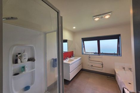 Photo of property in 16 Romana Crescent, Papamoa Beach, Papamoa, 3118