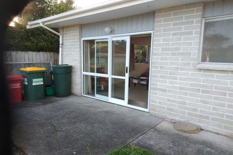 Photo of property in 33 Oriwa Street, Waikanae, 5036