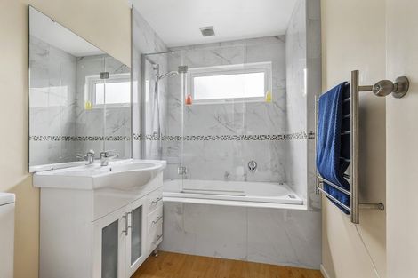 Photo of property in 8 Ash Grove, Ranui, Porirua, 5024