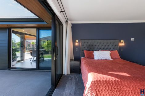 Photo of property in 4 Puketutu Grove, Motueka, 7120