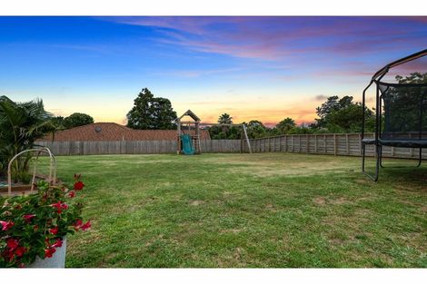 Photo of property in 8 Cloverfields Drive, Waimauku, 0812