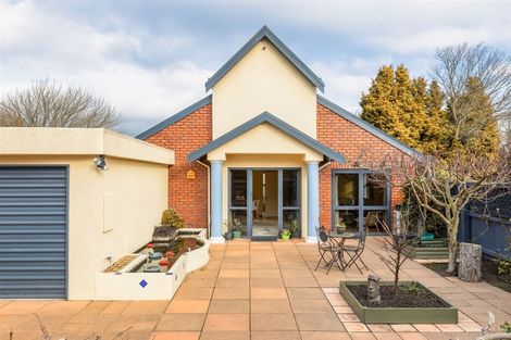 Photo of property in 1/30 Lees Road, Strowan, Christchurch, 8052