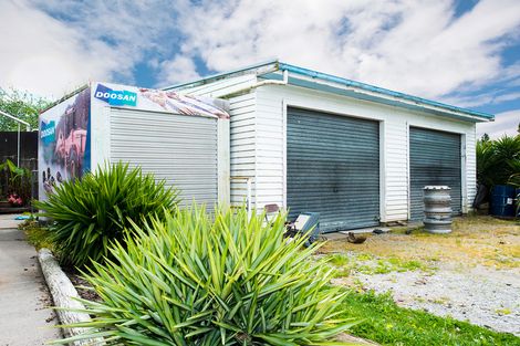 Photo of property in 15 Ioapa Road, Te Karaka, 4022