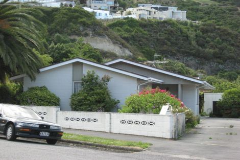 Photo of property in 24 Augusta Street, Redcliffs, Christchurch, 8081