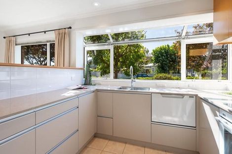 Photo of property in 28 Collingwood Street, The Wood, Nelson, 7010