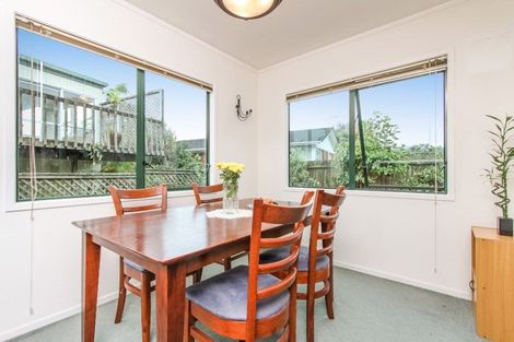 Photo of property in 1/12 Sorrel Crescent, Bucklands Beach, Auckland, 2012