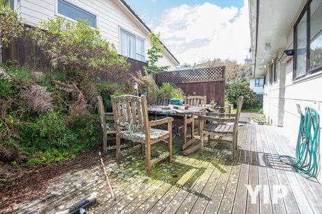 Photo of property in 14 Tortola Crescent, Grenada Village, Wellington, 6037