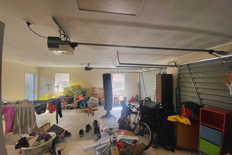 Photo of property in 12 Notre Dame Way, Albany, Auckland, 0632