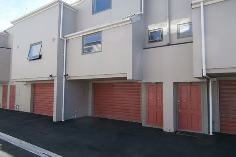 Photo of property in 2/407 Barbadoes Street, Christchurch Central, Christchurch, 8013