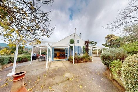 Photo of property in 240 Peka Peka Road, Peka Peka, Waikanae, 5391