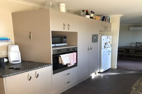 Photo of property in 36 Greig Place, Pukekohe, 2120