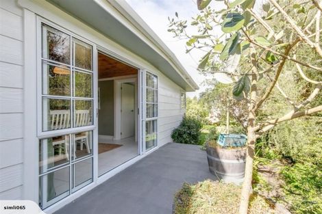 Photo of property in 5 Gow Avenue, Haumoana, 4102