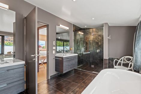 Photo of property in 115 Cotter Avenue, Arrowtown, 9302