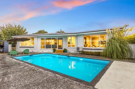 Photo of property in 7 Motukaraka Point, Pauatahanui, Porirua, 5381