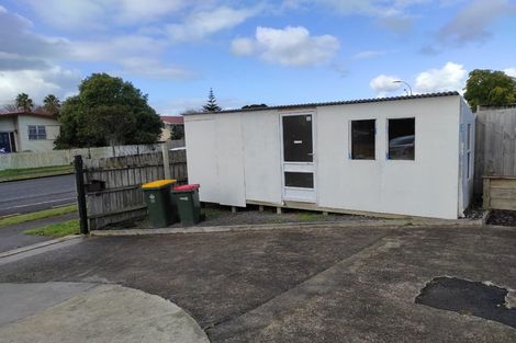 Photo of property in 19 Swallow Drive, Manurewa, Auckland, 2102