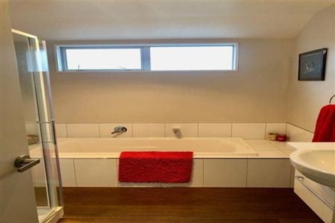 Photo of property in 28 Ngawhatu Road, Stoke, Nelson, 7011