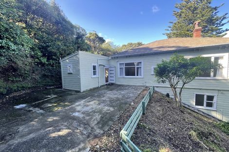Photo of property in 74 Sar Street, Wadestown, Wellington, 6012
