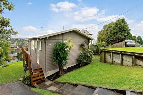 Photo of property in 123 Browns Bay Road, Browns Bay, Auckland, 0630