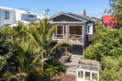 Photo of property in 42 West View Road, Westmere, Auckland, 1022