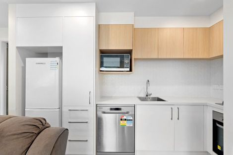 Photo of property in 2/5 Taine Street, Taita, Lower Hutt, 5011