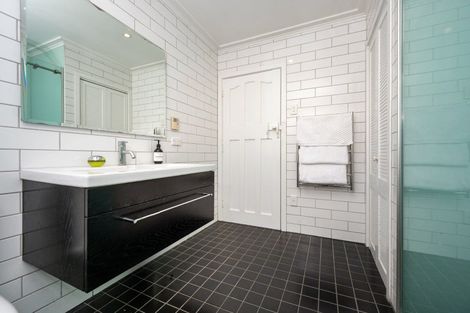 Photo of property in 54 Iona Road, Havelock North, 4130