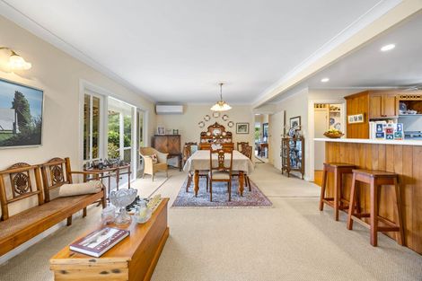 Photo of property in 44 Sandstone Road, Whitford, Manurewa, 2576