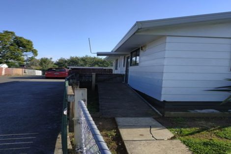 Photo of property in 1/67 Redcrest Avenue, Red Hill, Papakura, 2110